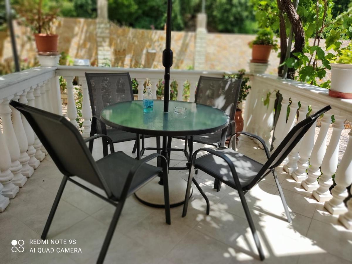 Ferienwohnung Nikolaou Thomas House Parga Exterior foto