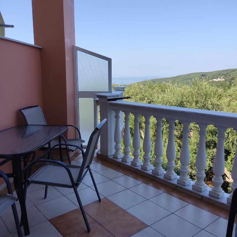 Ferienwohnung Nikolaou Thomas House Parga Exterior foto
