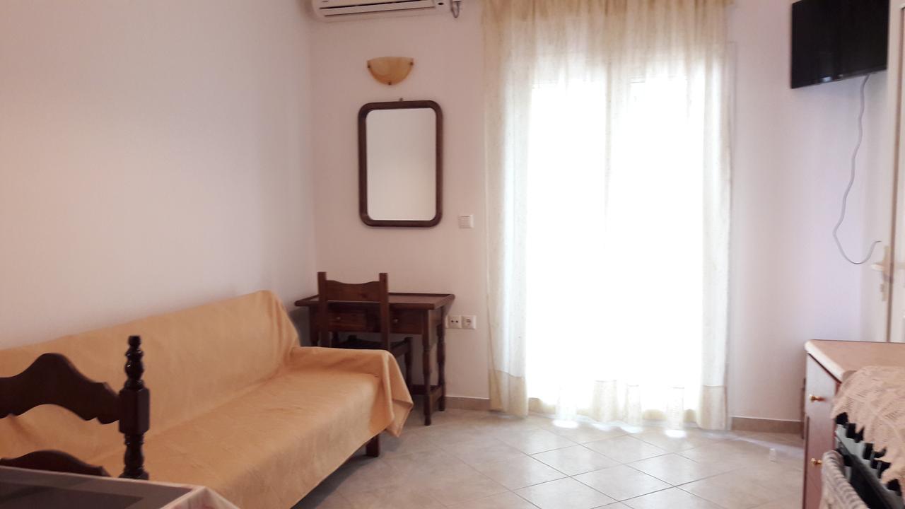 Ferienwohnung Nikolaou Thomas House Parga Exterior foto